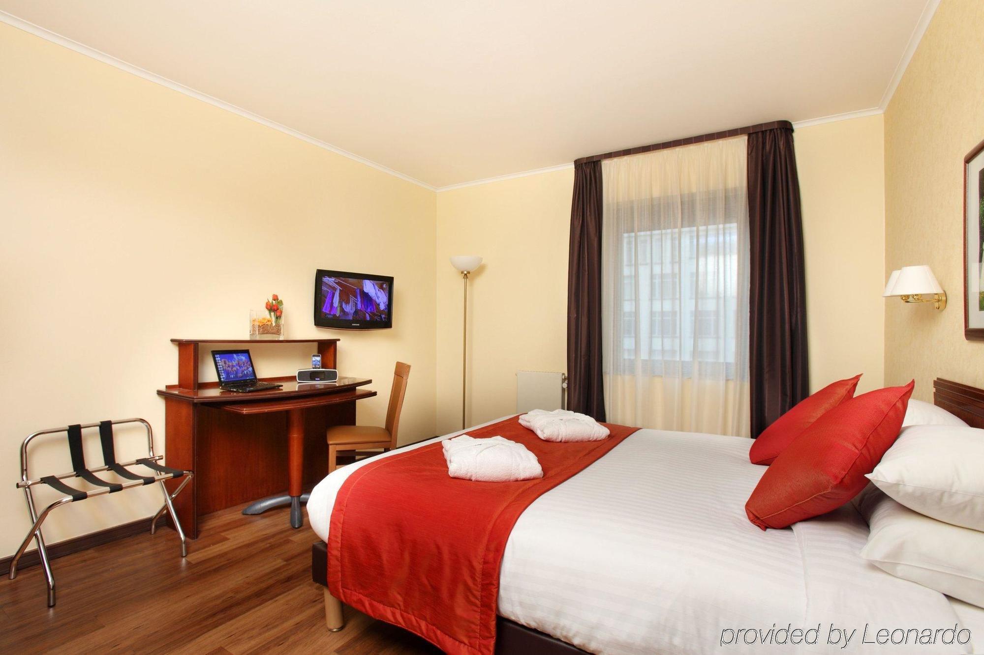 Citadines Toison D'Or Brussels Aparthotel Saint-Gilles Phòng bức ảnh