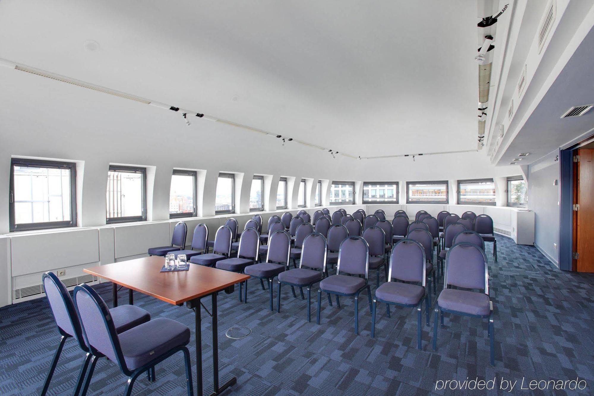 Citadines Toison D'Or Brussels Aparthotel Saint-Gilles Kinh doanh bức ảnh
